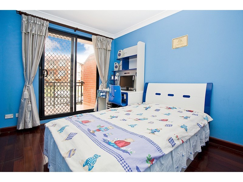 8 Robertson Street, Kogarah NSW 2217