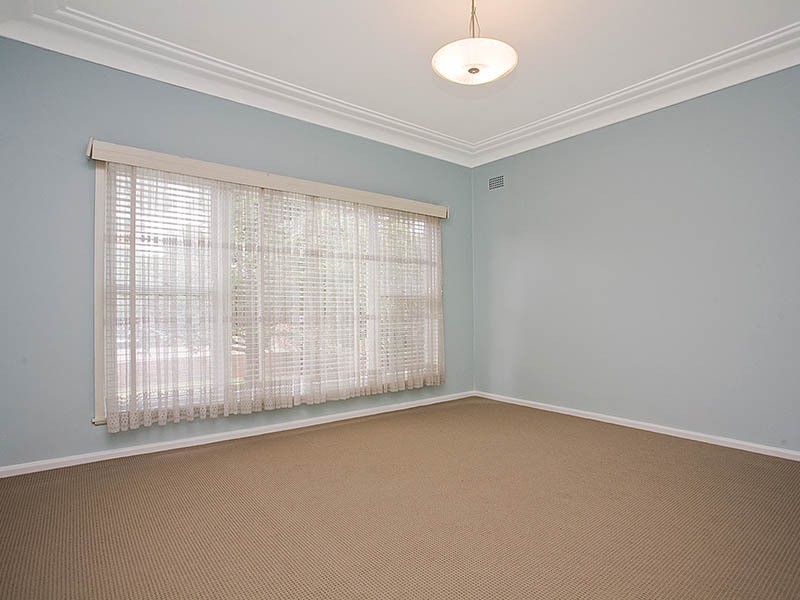 13 Colson Crescent, Monterey NSW 2217