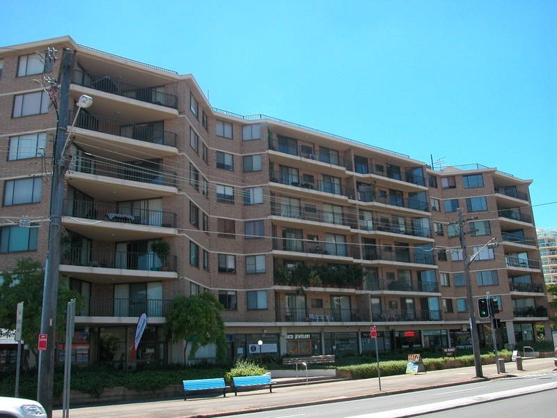 Brighton-le-sands NSW 2216