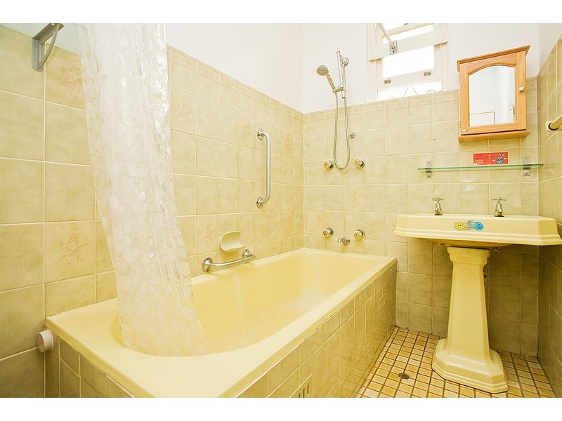 19 Neirbo Avenue, Hurstville NSW 2220