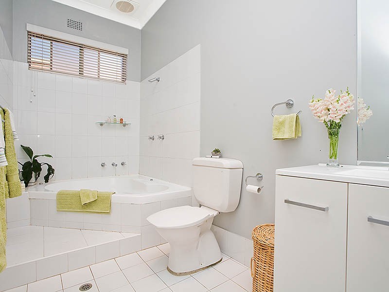 48 Prince Edward Street, Carlton NSW 2218