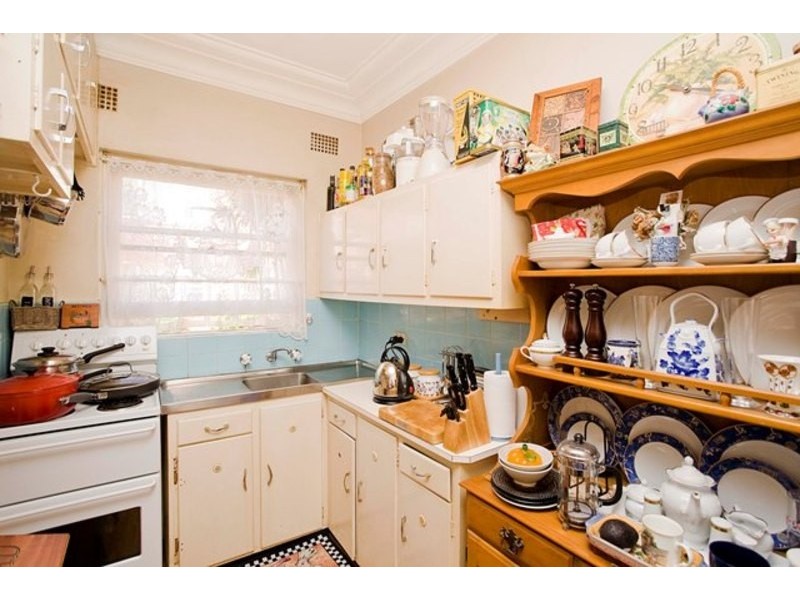 2/157 The Grand Parade, Monterey NSW 2217