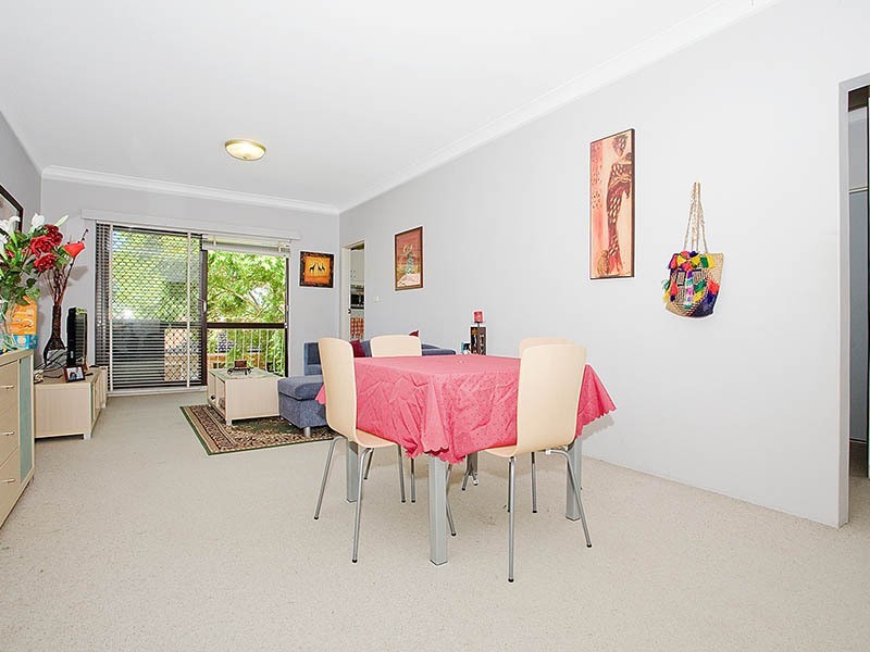 7/40 Hampton Court Road, Carlton NSW 2218