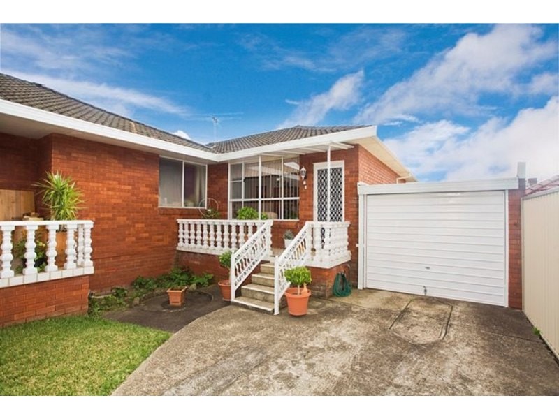 4/32 Regent Street, Bexley NSW 2207