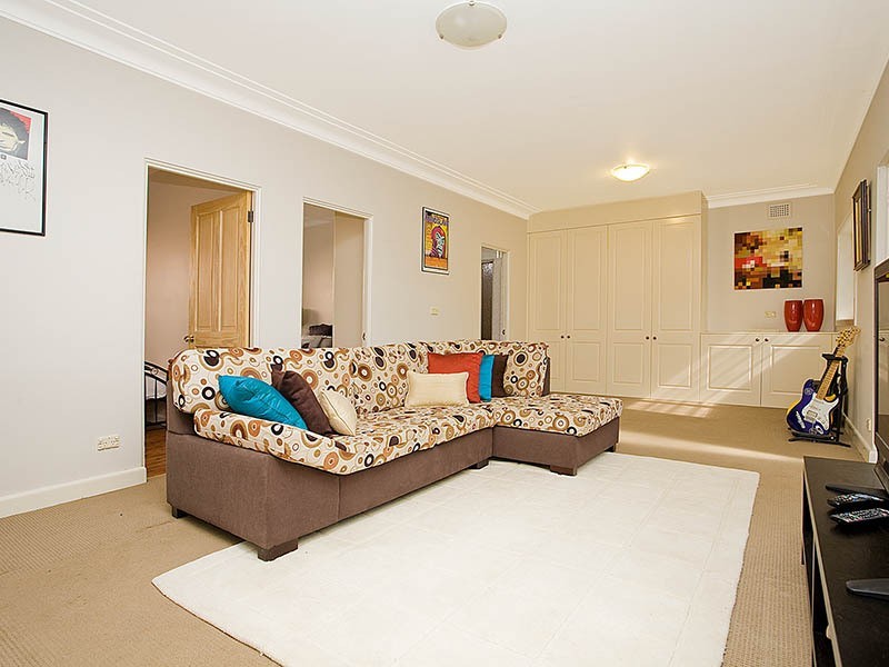 75 Rocky Point Road, Kogarah NSW 2217