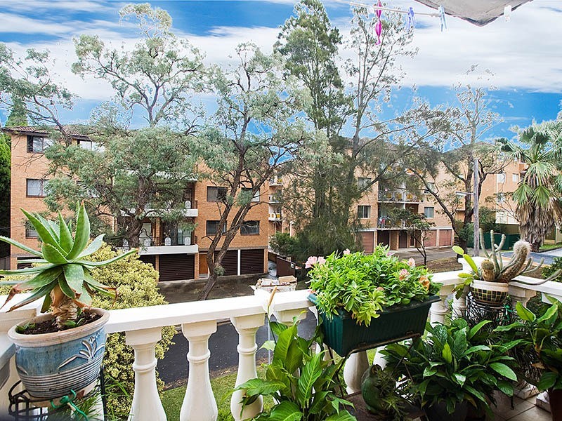 9/29 St Georges Parade, Hurstville NSW 2220