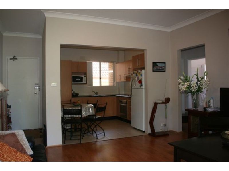 13/8 King Street, Kogarah NSW 2217