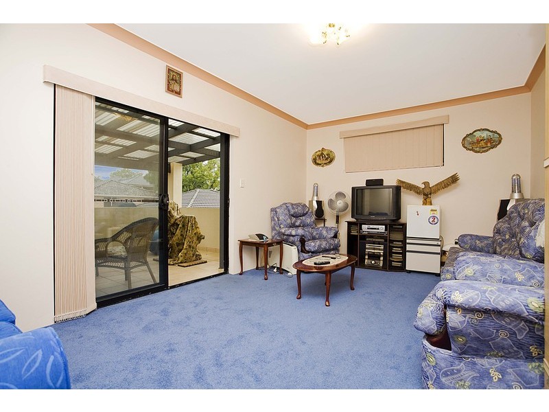 15 Queens Road, Hurstville NSW 2220