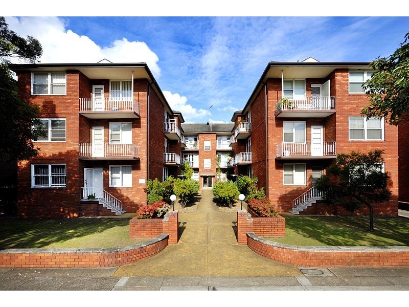 18/57 King Road, Brighton-le-sands NSW 2216