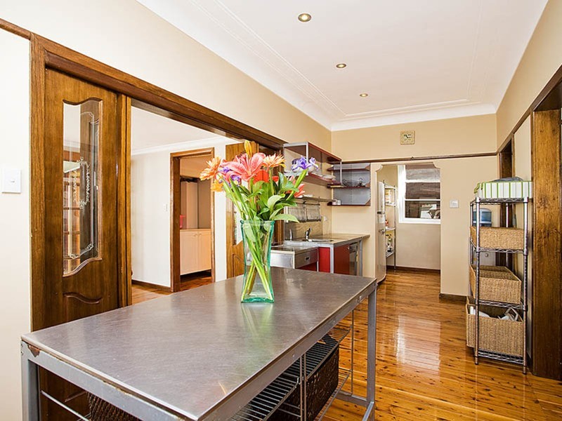 19 O’Meara Street, Carlton NSW 2218