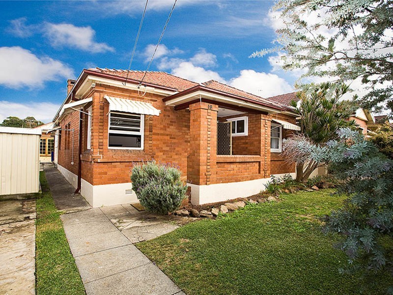 19 O’Meara Street, Carlton NSW 2218