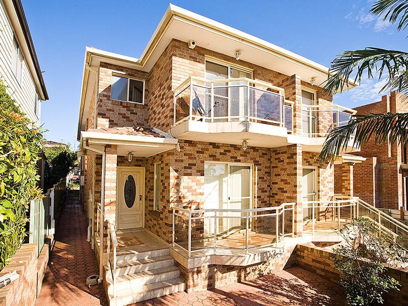 21 Cronulla Street, Carlton NSW 2218