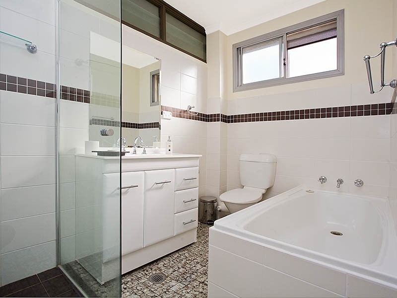 13/1 Buchanan Street, Carlton NSW 2218