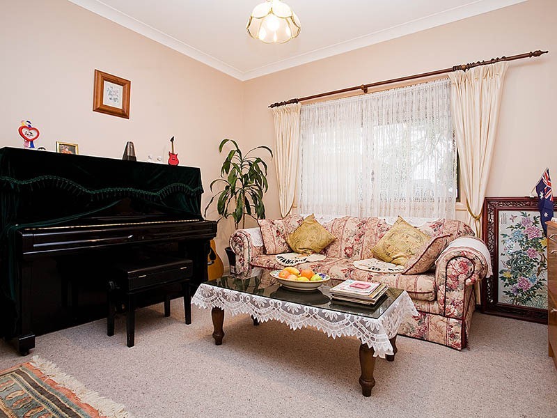 83 Willison Road, Carlton NSW 2218