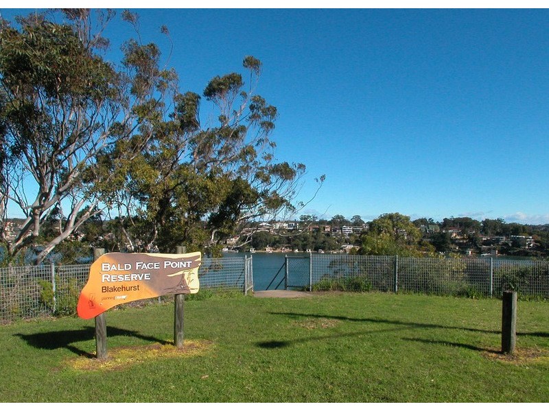 28 Stuart Street, Blakehurst NSW 2221