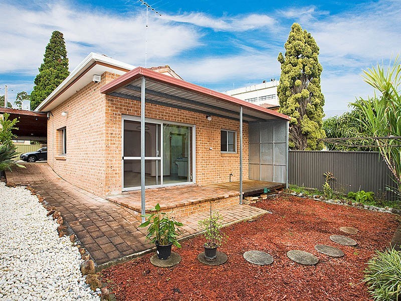 15A Forster Street, Blakehurst NSW 2221