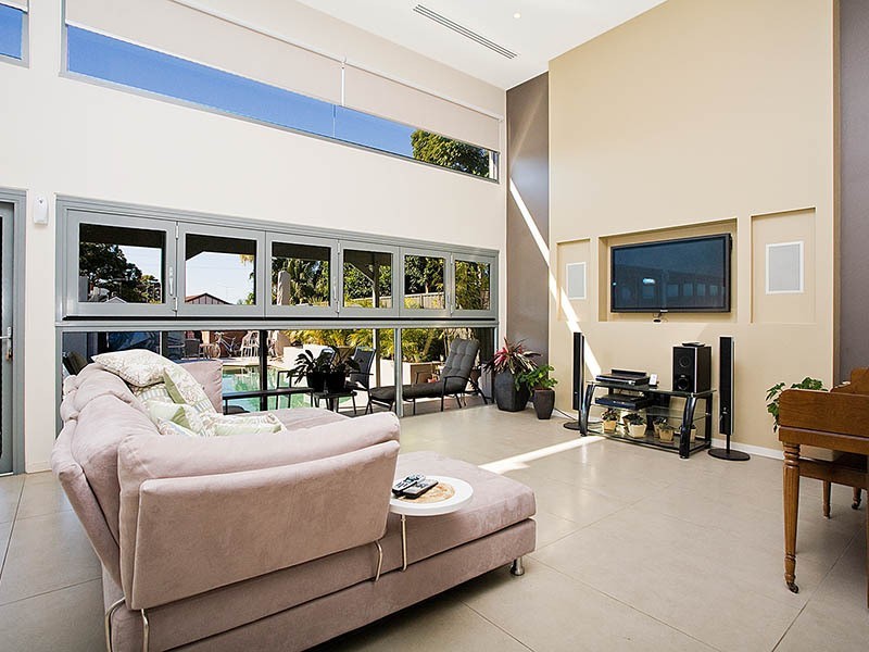 64 Arthur Street, Carlton NSW 2218