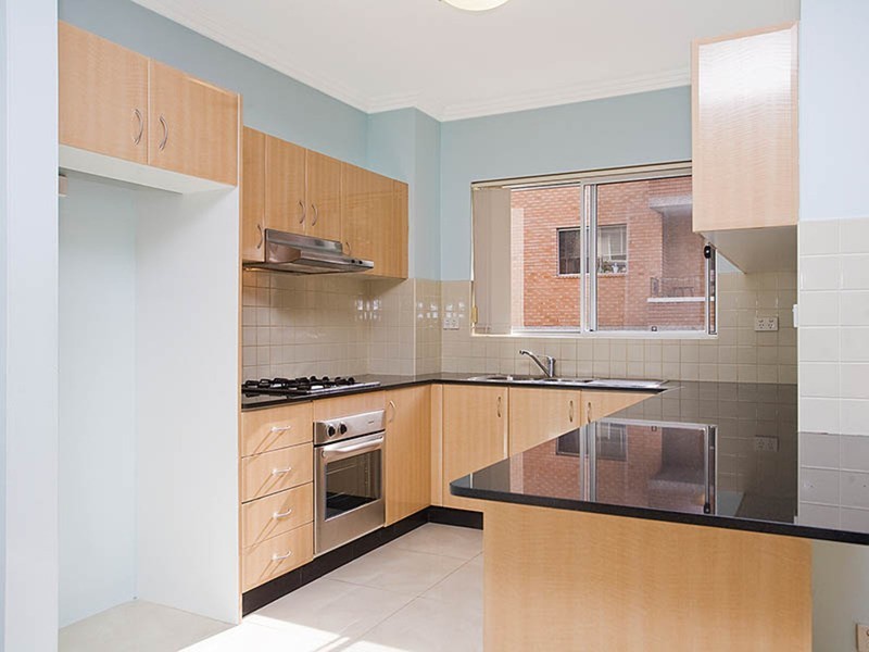 1/42 West Street, Hurstville NSW 2220