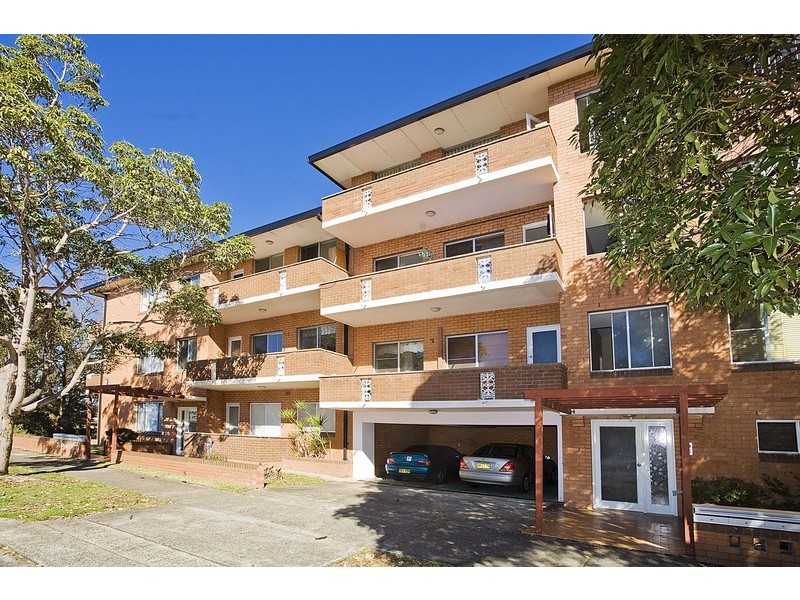 11/70 Carlton Parade, Carlton NSW 2218