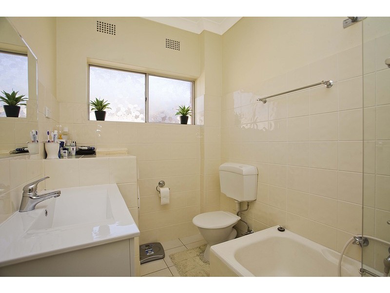 11/70 Carlton Parade, Carlton NSW 2218