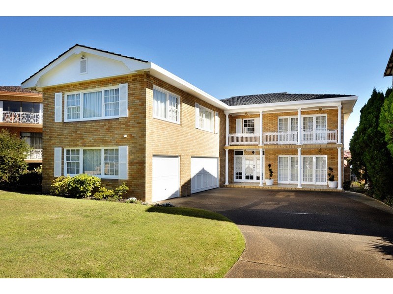 4 Tottenham Place, Blakehurst NSW 2221