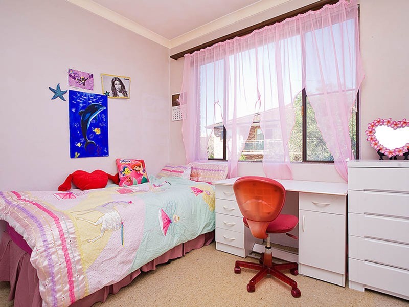 2/32-34 Bembridge Street, Carlton NSW 2218