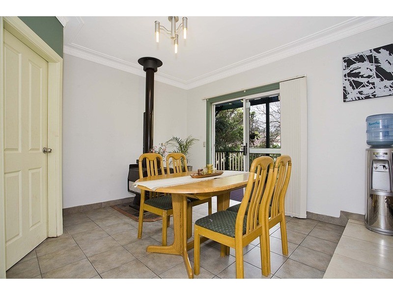 1 Walker Avenue, Peakhurst NSW 2210