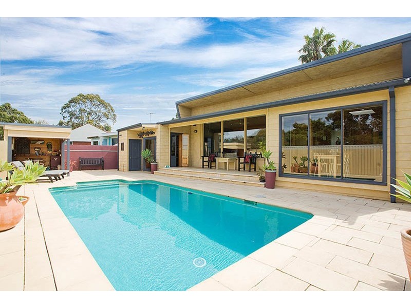 14 Oakleigh Street, Banksia NSW 2216