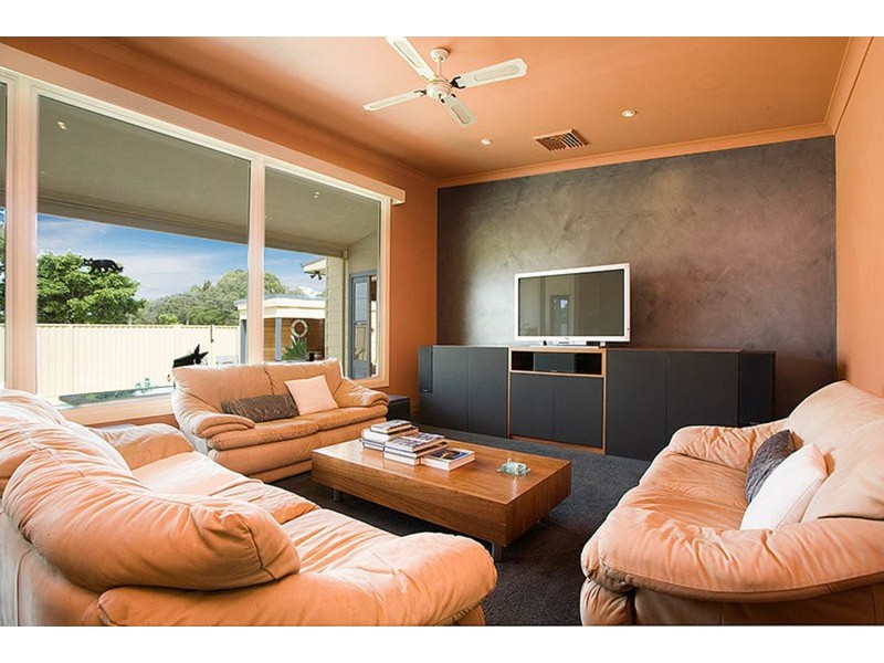 14 Oakleigh Street, Banksia NSW 2216