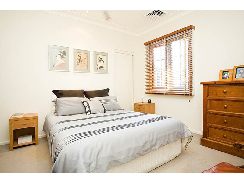 14 Oakleigh Street, Banksia NSW 2216