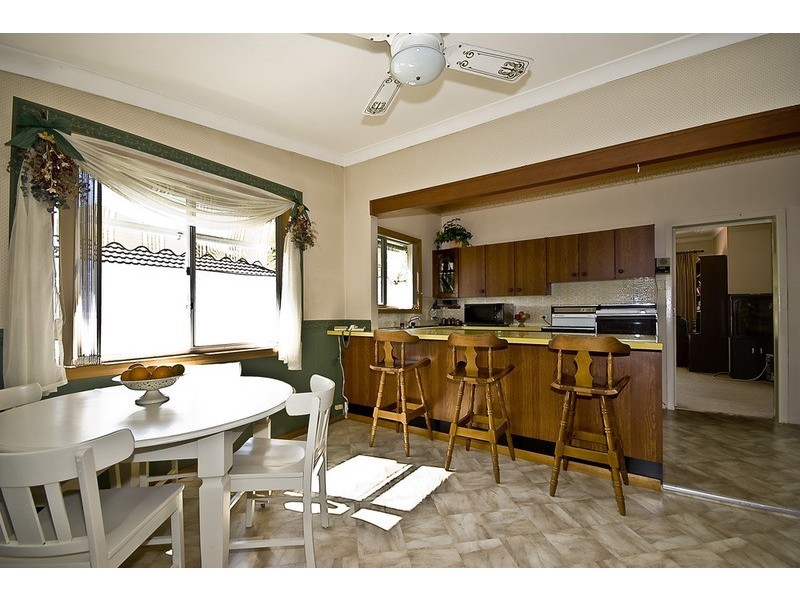 11 Greenway Parade, Revesby NSW 2212