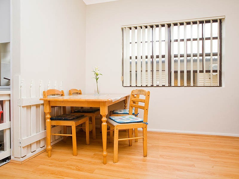 2/5-9 Garfield Street, Carlton NSW 2218