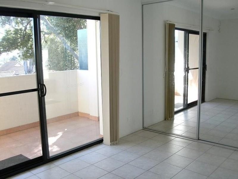 6A Vine Street, Hurstville NSW 2220