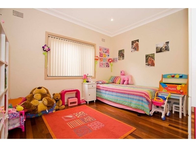 20 Bunyala Street, Carss Park NSW 2221