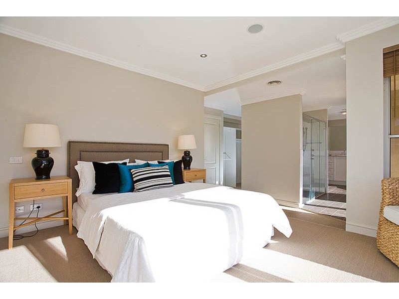 21 Llewellyn Street, Oatley NSW 2223