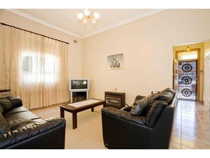 41 Grantham Street, Carlton NSW 2218