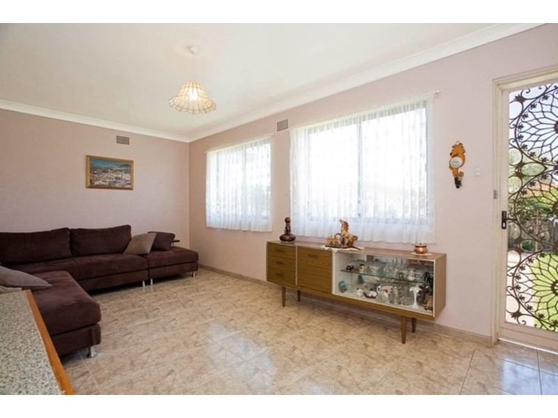 41 Grantham Street, Carlton NSW 2218