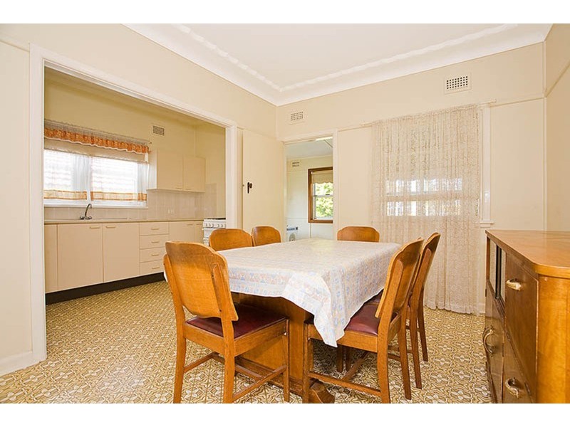 20 Prairievale Road, South Hurstville NSW 2221