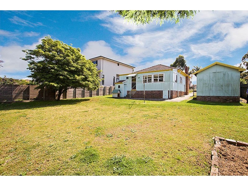 20 Prairievale Road, South Hurstville NSW 2221