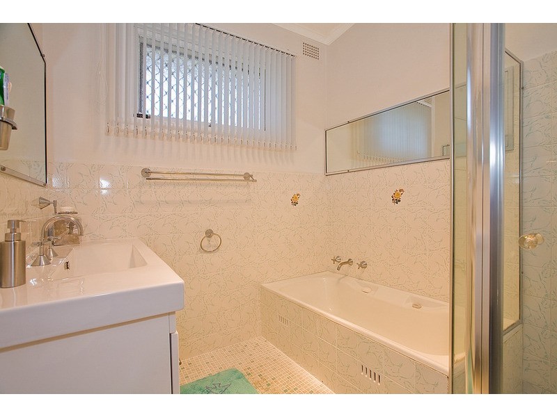 6/133 Queen Victoria Street, Bexley NSW 2207