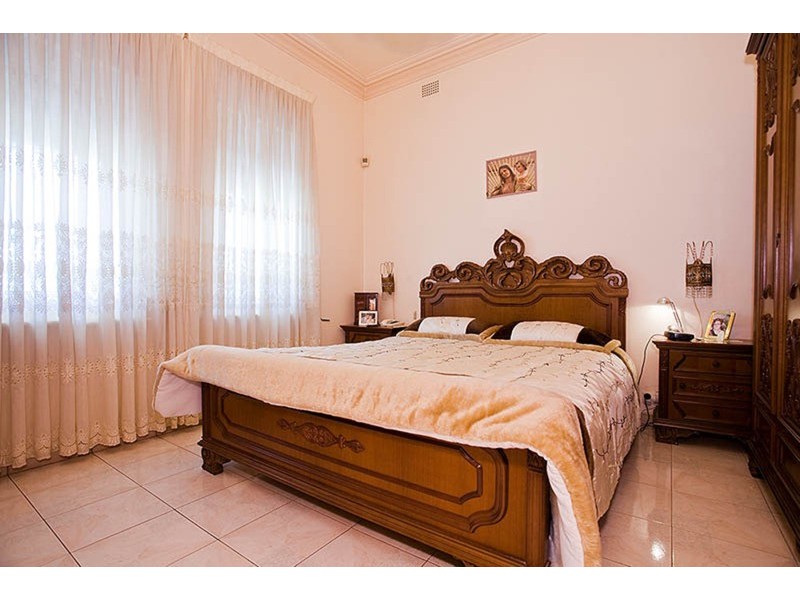 99 Stoney Creek Road, Bexley NSW 2207