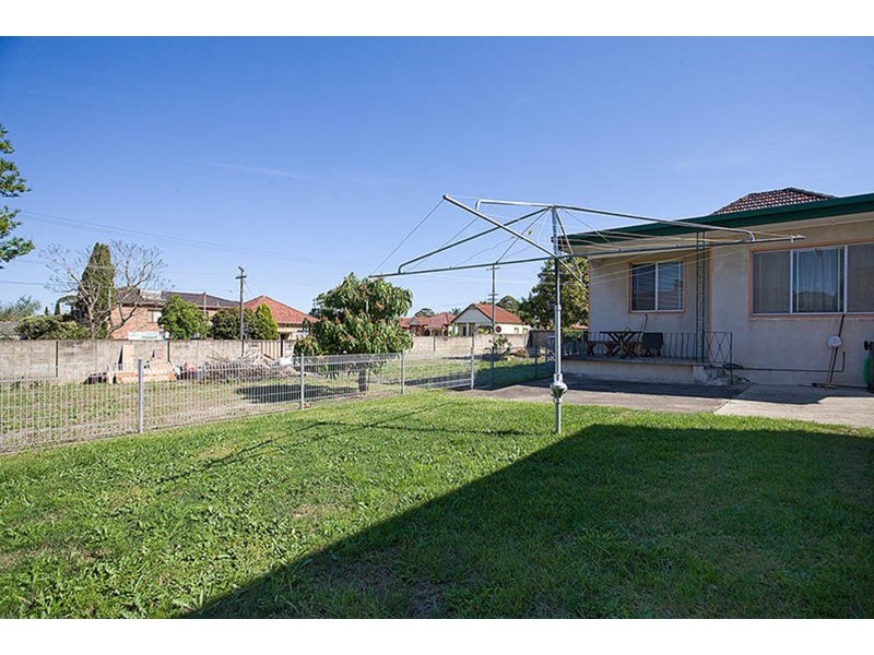 38 Francis Street, Carlton NSW 2218