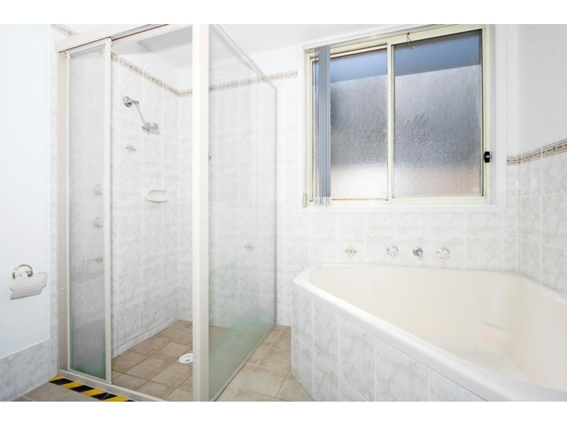 2 Riesling Road, Bonnells Bay NSW 2264