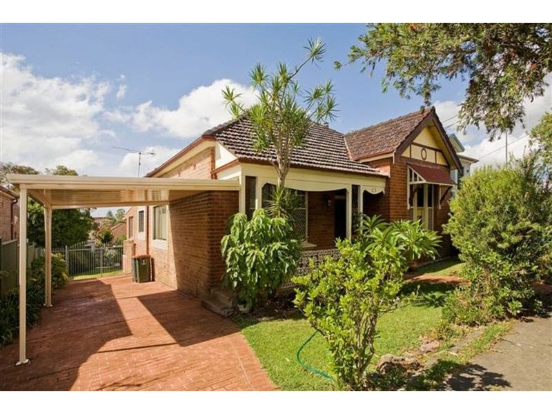 11 Kitchener Street, Kogarah NSW 2217