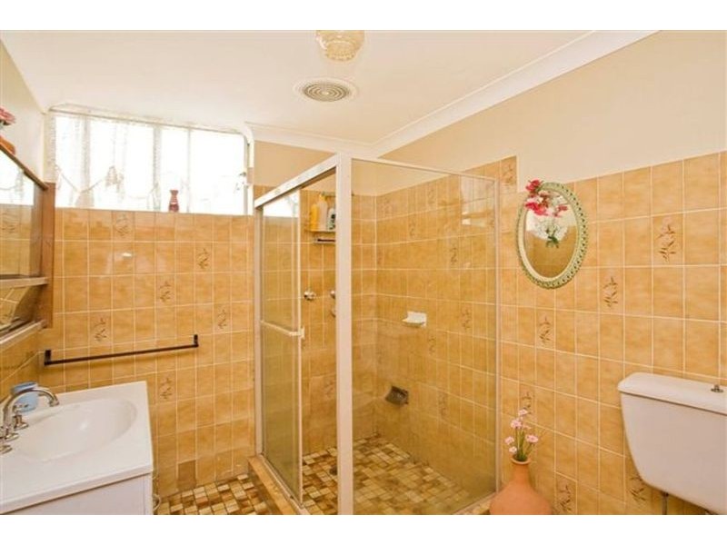 11 Kitchener Street, Kogarah NSW 2217