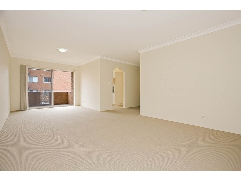 7/2 Kitchener Street, Kogarah NSW 2217