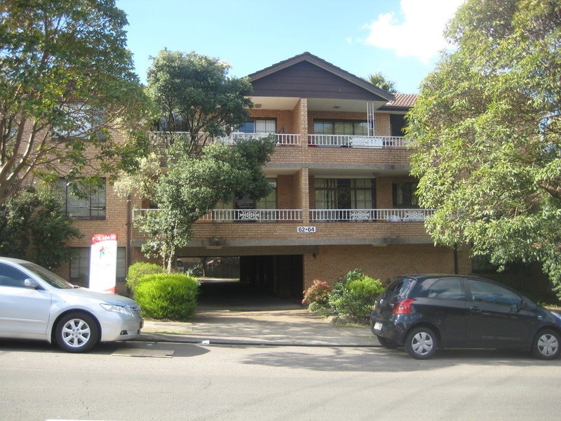 1/62 The Avenue, Hurstville NSW 2220