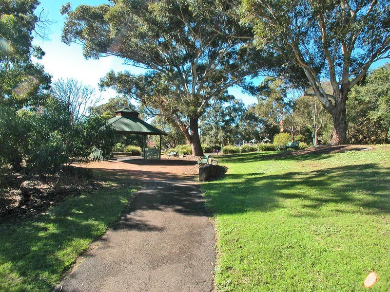 41 Lynwood Street, Blakehurst NSW 2221