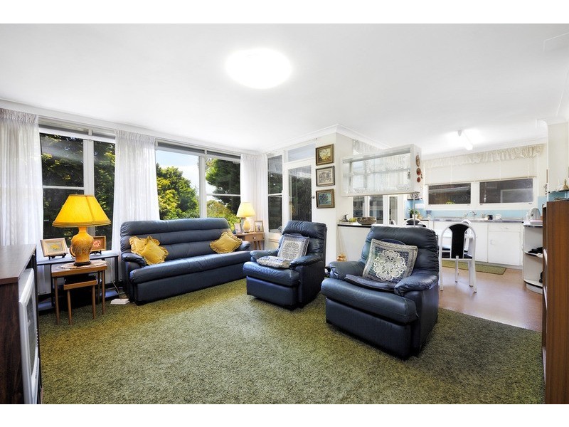 81 Stuart Street, Blakehurst NSW 2221