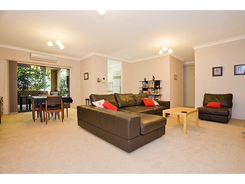2/43 Empress Street, Hurstville NSW 2220